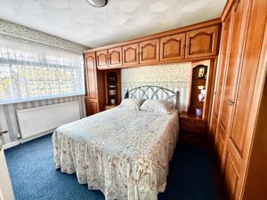 Photo 1- click for photo gallery